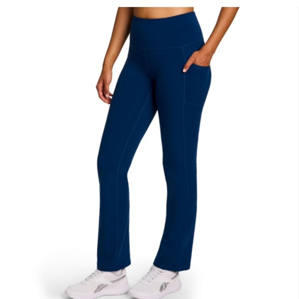 🔥10 for $100🔥 Reebok Women's Navy Boot Cut leggings NWT activewear
